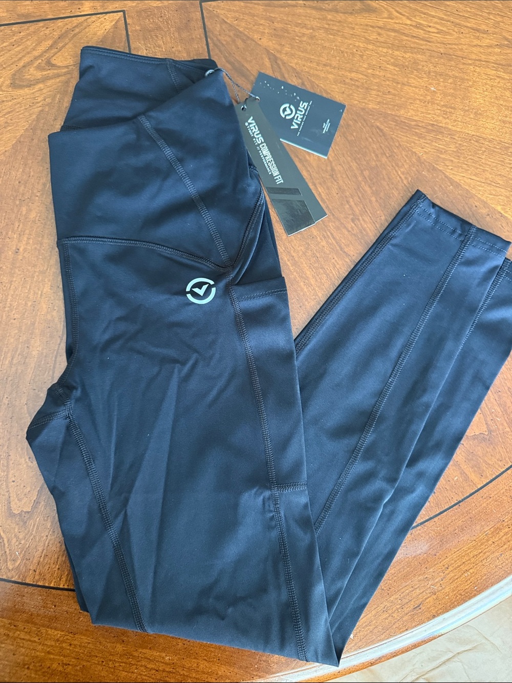 NWT Virus Women's Contour Pants High-Rise Performance Leggings with Logo